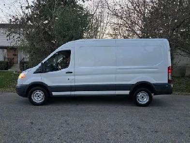 2018 Ford Transit T-250 148' Med Rf 9000 GVWR Sliding RH Dr , Ba Image# 1