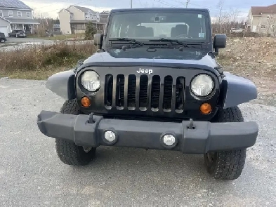 2013 Jeep Wrangler Sahara Image# 1