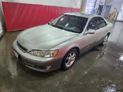 2001 Lexus Es300 Image# 1