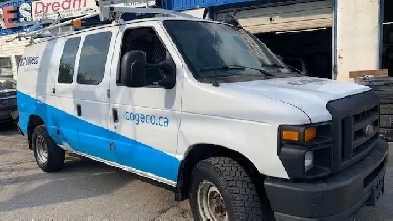 2011 Ford Econoline Cargo Van Commercial Image# 1