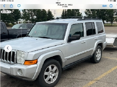 2010 Jeep Commander Image# 1