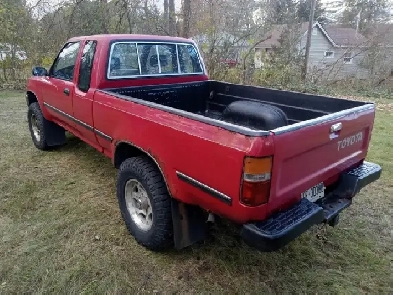 1990 Toyota Pickup for sale Image# 1