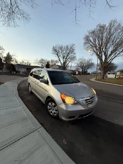 2008 Honda Odyssey Image# 1