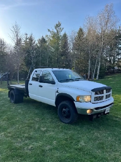 Dodge Ram 3500 Dual Wheel Image# 1