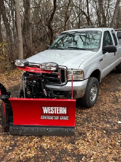 2006 Ford F-250 4x4 Plow Truck Image# 1
