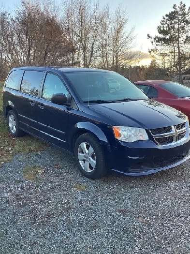 Dodge Grand Caravan Image# 1