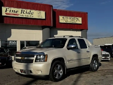 2013 Chevrolet Avalanche LTZ Crew Cab 4X4 FULLY LOADED Image# 1