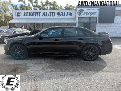 2023 Chrysler 300 300S WITH A PANARAMIC SUNROOF! Image# 1