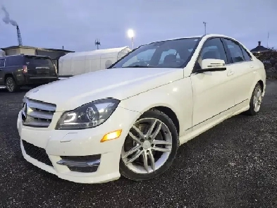 2013 Mercedes-Benz C-Class C 300 AWD CUIR GARANTIE 1 ANS Image# 1