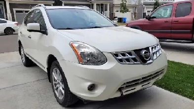 2013 Nissan Rogue SL AWD Image# 1