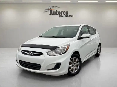 2014 Hyundai Accent, Manuel, 4 Cylindres, Tout Équipé Image# 1