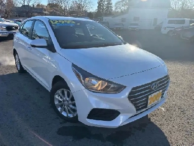 2019 Hyundai Accent Preferred, Hatchback, Auto, Back-Up-Camera, Image# 1