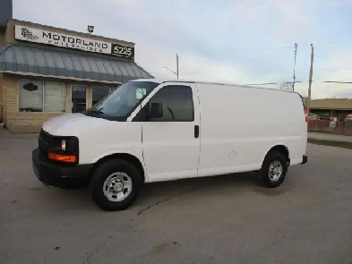 2015 Chevrolet Express Cargo Van Image# 1
