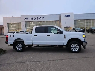 2022 Ford Super Duty F-350 SRW XLT Image# 1