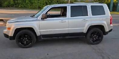 2012 Jeep Patriot Image# 1