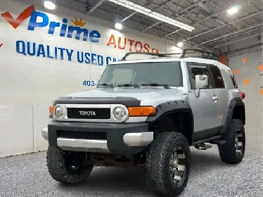 2007 Toyota FJ Cruiser 4X4 – Iconic Off-Roader, Rugged Style Image# 1