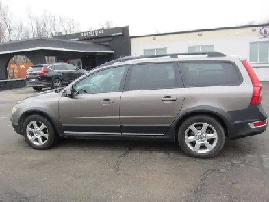 2011 Volvo XC70 3.2 All Wheel DriveFully Certified Image# 1