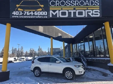 2018 Nissan Rogue SV-TECH-AWD-1 OWNER- NO ACCIDENTS-NAVI-PANO RO Image# 1