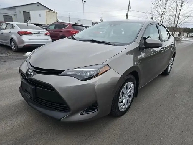 2018 Toyota Corolla LE Image# 1
