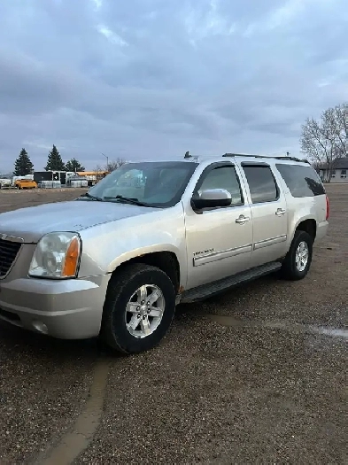 2011 Yukon XL Image# 1