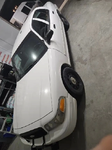 2009 Ford Crown Victoria Image# 1