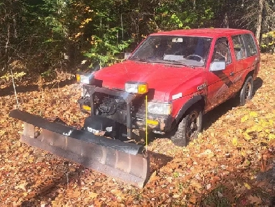 Snow-Way 18DX Poly Plow w/ (Free) 1994 Nissan Pathfinder Image# 1