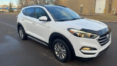 2017 Hyundai Tucson AWD Image# 1