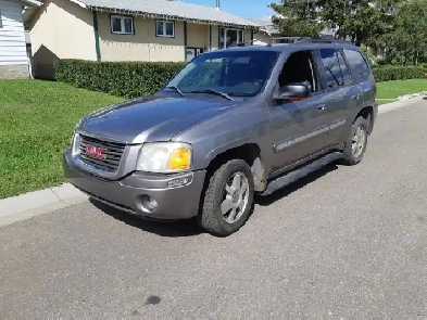 2005 gmc envoy good winter ride cheap 2350 cash Image# 1