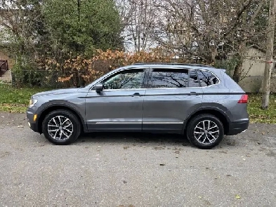 2018 Volkswagen Tiguan Comfortline 4MOTION Panoramic Sunroof , L Image# 1