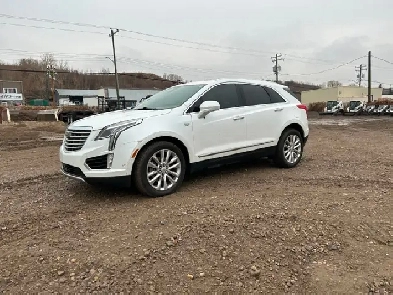 2017 Cadillac XT5 – 291,522 km – AWD 3.6L V6 Image# 1