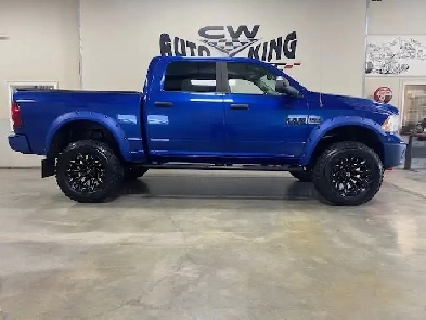 2015 Dodge Ram 1500 Outdoorsman / 4x4 / Crew / Lift/Alloys/Rubbe Image# 1