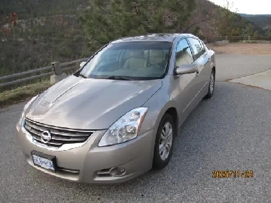 2012 Nissan Altima 4 door sedan Image# 1