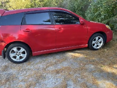 2005 Matrix XR As Is