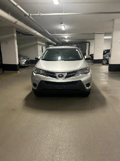 2015 Toyota RAV4 Image# 1