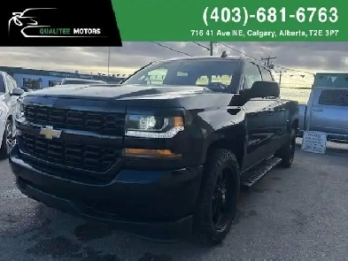 2019 Chevrolet Silverado 1500 LD 4WD Double Cab Custom Image# 1