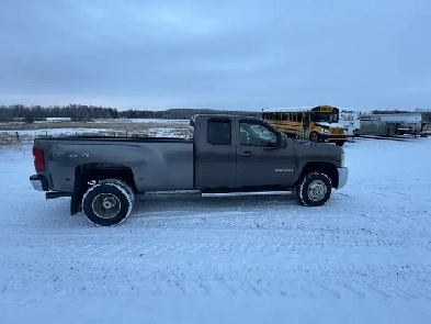 2007,1/2 Chev 3500 Dually Image# 1