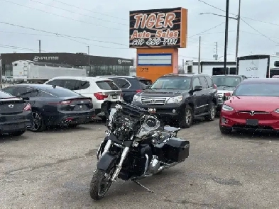 2015 Harley-Davidson Street Glide Image# 1