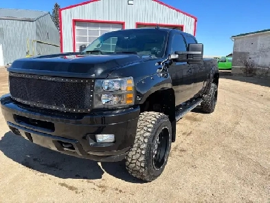 2012 Chevrolet 2500HD 6.6L Duramax Image# 1