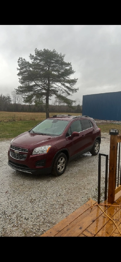 2016 Chevy Trax AWD SUV Image# 1