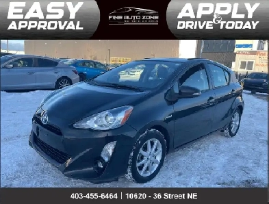 2015 Toyota Prius c : Hatchback & Automatic transmission Image# 1