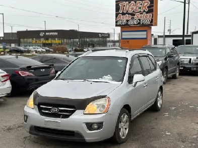 2007 Kia Rondo LX, TRADE IN, RUNS AND DRIVES, AS IS SPECIAL Image# 1