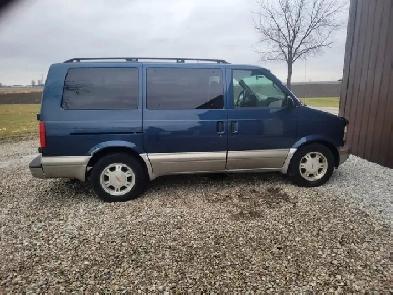 2002 GMC Safari