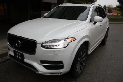 2016 Volvo XC90 T6 Momentum AWD, 2.0l 4cyl, 7 passenger, full se Image# 1