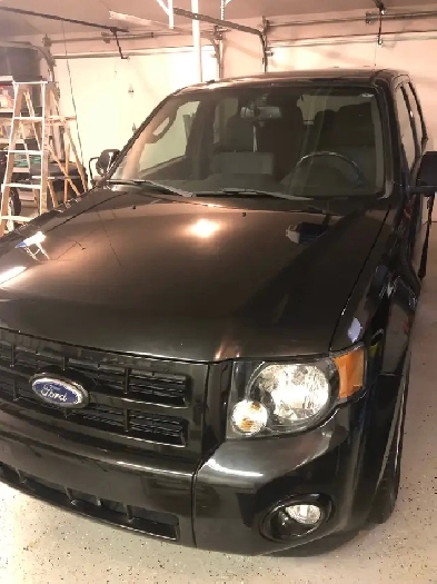 Ford Escape NEED IT GONE Image# 1