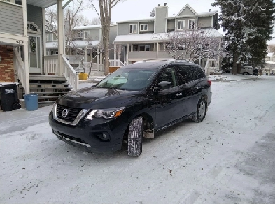 2018 Pathfinder 4X4 Mint & Only 144KMs ❄️Just $16K OBO❄️ Image# 1