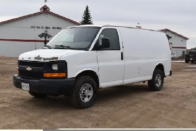2008 Chevrolet Express 3500 Cargo Image# 1
