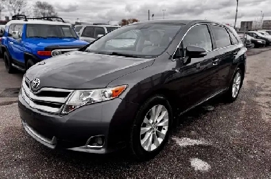 2016 Toyota Venza LE I4 Image# 1