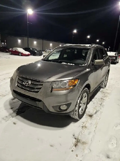 2011 Santa Fe Image# 1