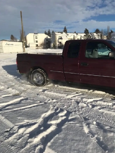 1998 FORD. F150. X L. 