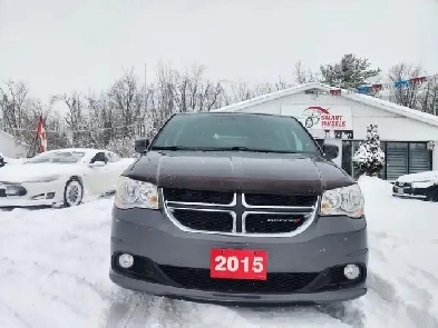 2015 DODGE GRAND CARAVAN SE Image# 1